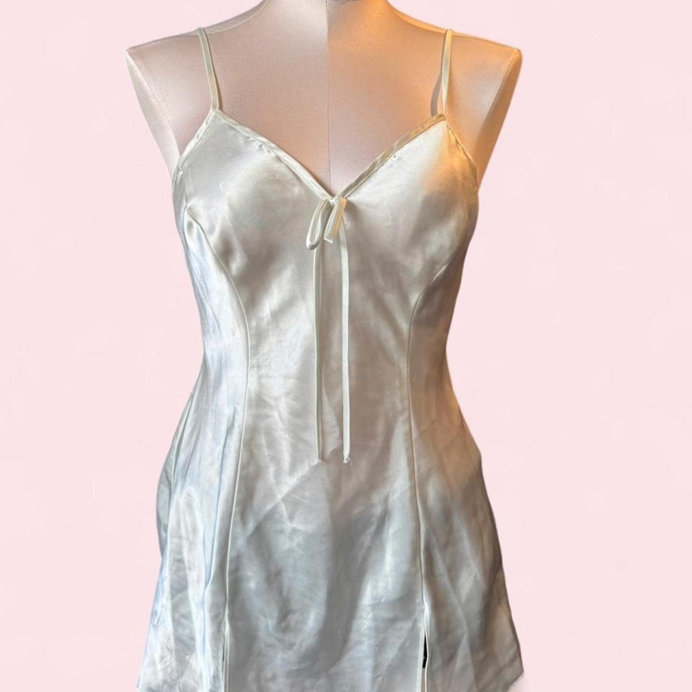 vintage satin slip mini 🤍 lingerie-inspired coquette fairycore 90s/Y2K vibe